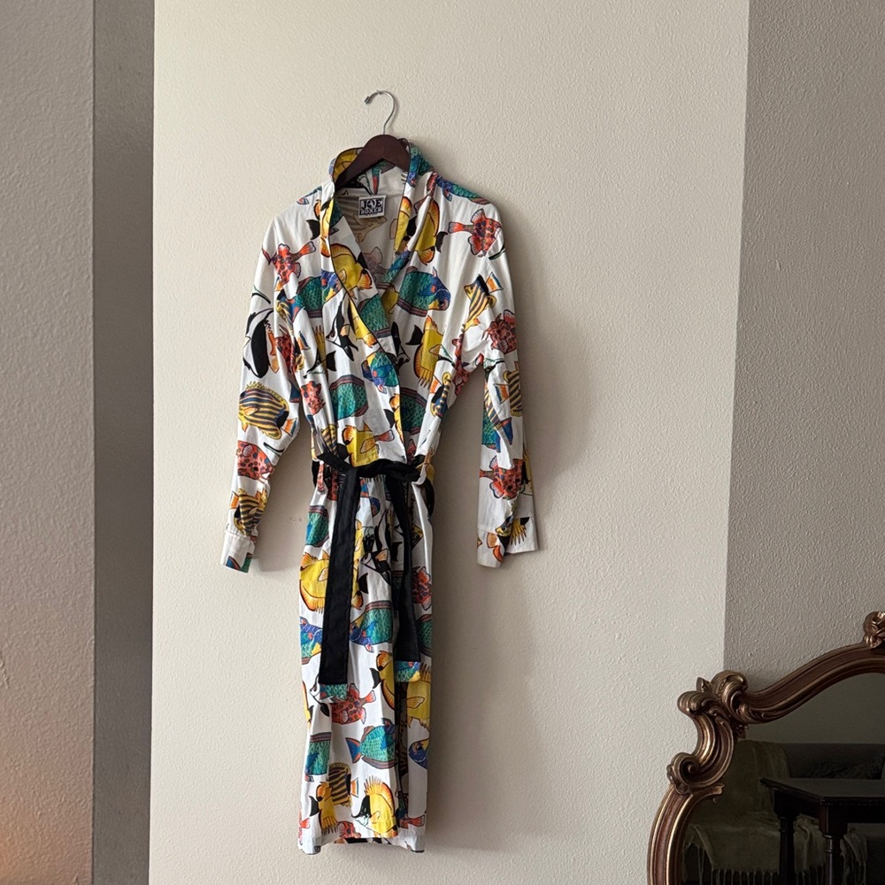 Joe Boxer Multicolor Fish Print Robe with Black Trim belt